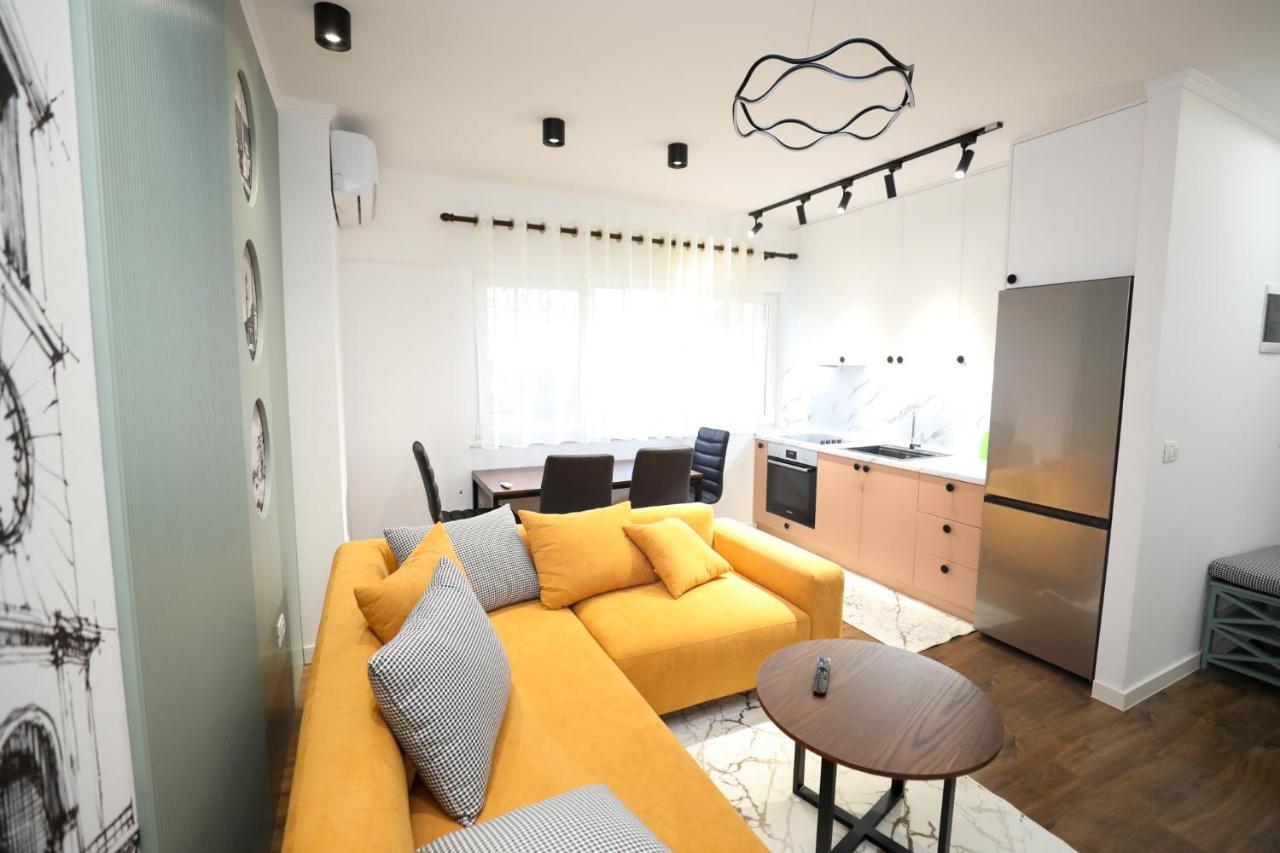 Tirana Center Apartment - Your Cosy Corner Экстерьер фото