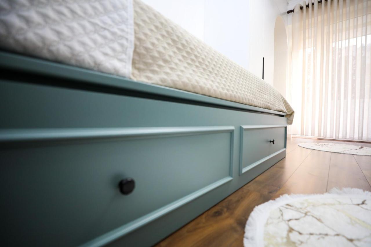 Tirana Center Apartment - Your Cosy Corner Экстерьер фото