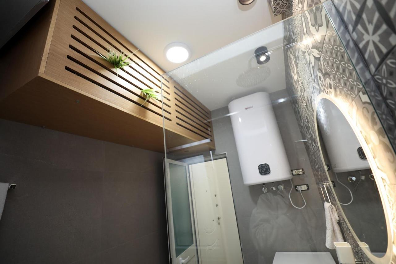 Tirana Center Apartment - Your Cosy Corner Экстерьер фото